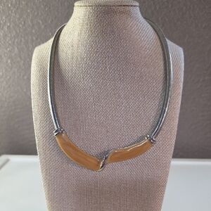 Vintage Silver Tone Shiny Peach Twist V Flat Chain Choker Necklace